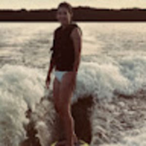 Meet your Posher, Laurie